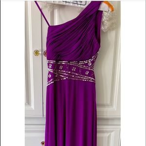Long Purple prom-like dress